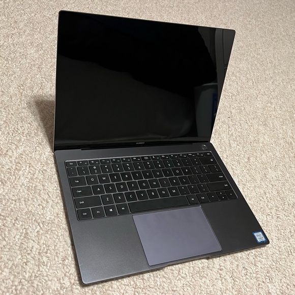 Huawei MateBook X Pro Signature Edition in good working condition - Picture 4 of 10